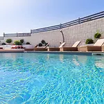 Marina Pool 3 Bedrooms 8 Guests * هانيوتي