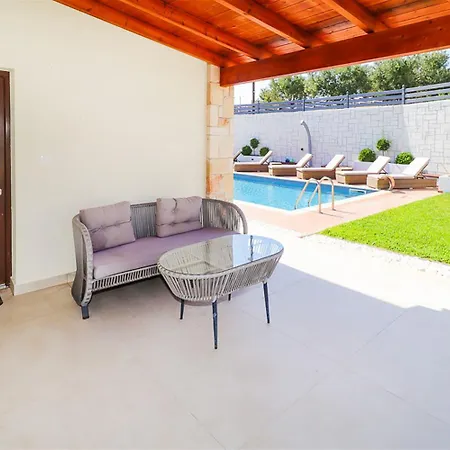 Marina Pool 3 Bedrooms 8 Guests Casa vacanze