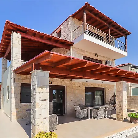 Marina Pool 3 Bedrooms 8 Guests هانيوتي